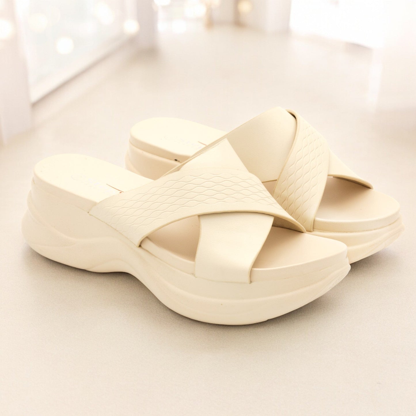 882722 sole slipper