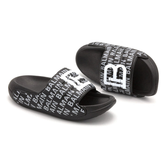 Alpha print slipper